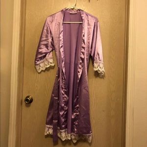 SATIN BATHROBE